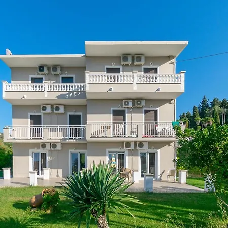 Akis & With Pool By Hotelius * Agios Georgios Pagon