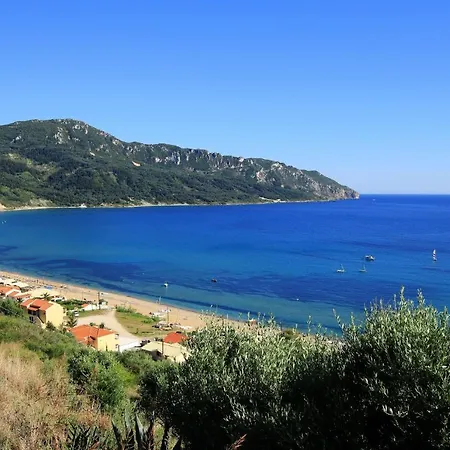 Lejlighed Akis & With Pool By Hotelius *