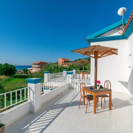 Akis & With Pool By Hotelius *