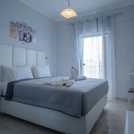 Akis & With Pool By Hotelius Apartment Agios Georgios Pagon