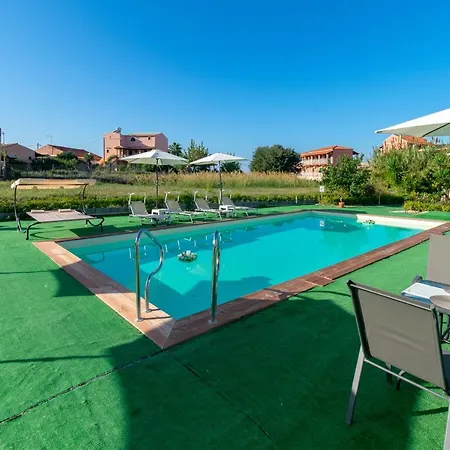 דירה Akis & With Pool By Hotelius