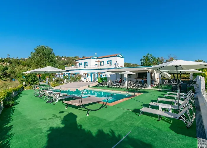 Akis & With Pool By Hotelius Agios Georgios Pagon
